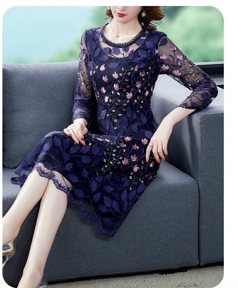 Đầm Ren Hoa Quý Bà - HN1009